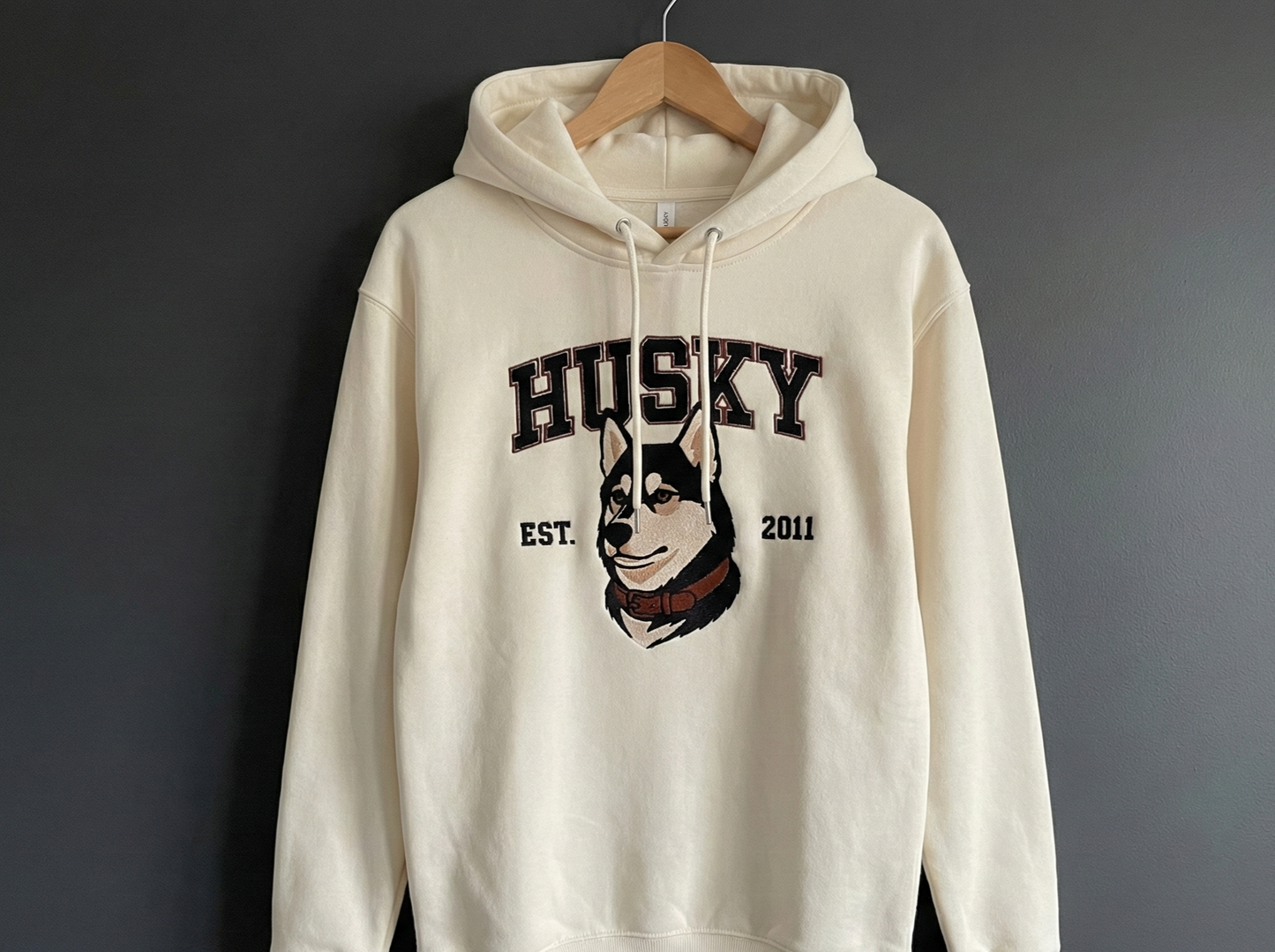 Husky | Sudadera bordada